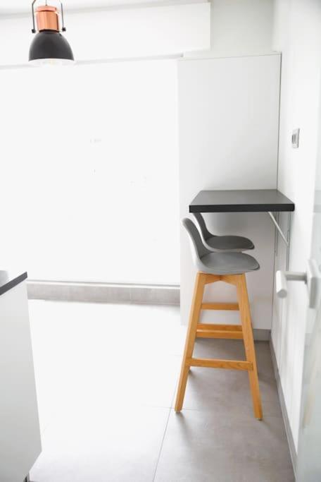 Charming Modern 2 Bedroom Apartment Alzingen Extérieur photo